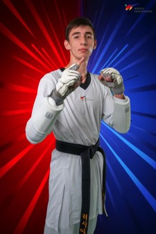 Amir VYKOV