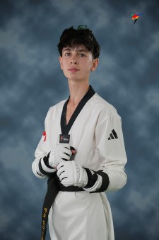 Zach GILLIS