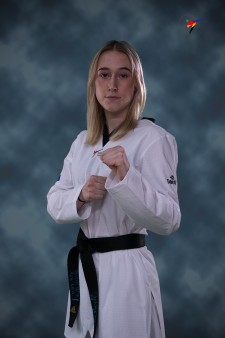 Amy MINK